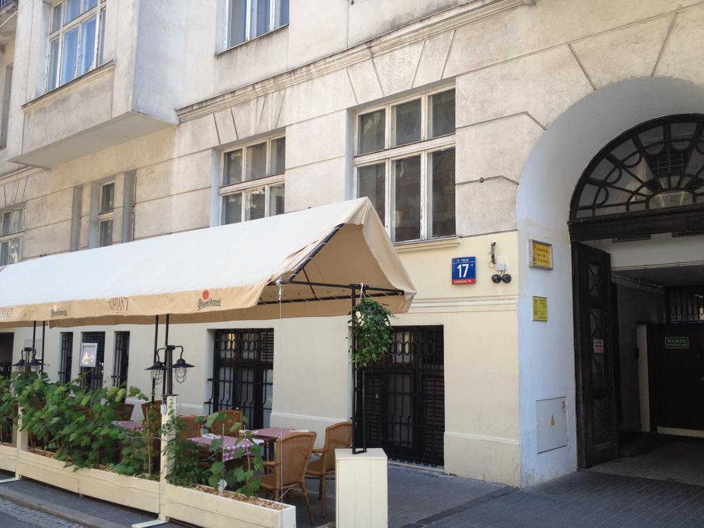Elegant Apartment Foksal Warsaw Exterior photo