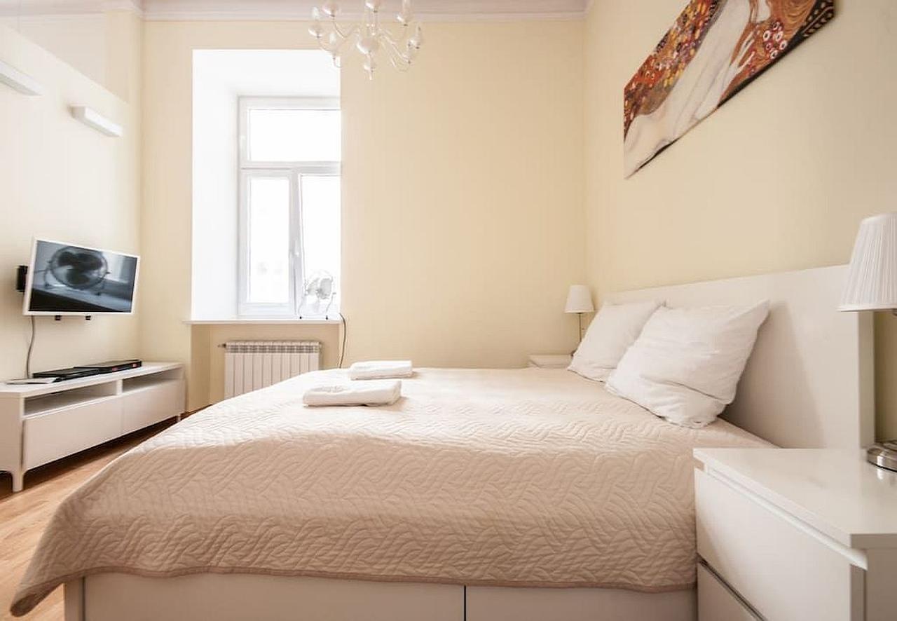 Elegant Apartment Foksal Warsaw Exterior photo